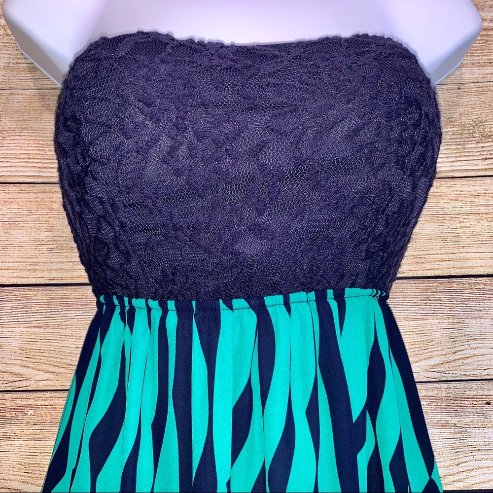 Strapless Keyhole Back Abstract Dress Small